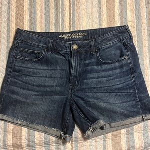 American Eagle Women’s Denim Boy Shorts. Size 14.